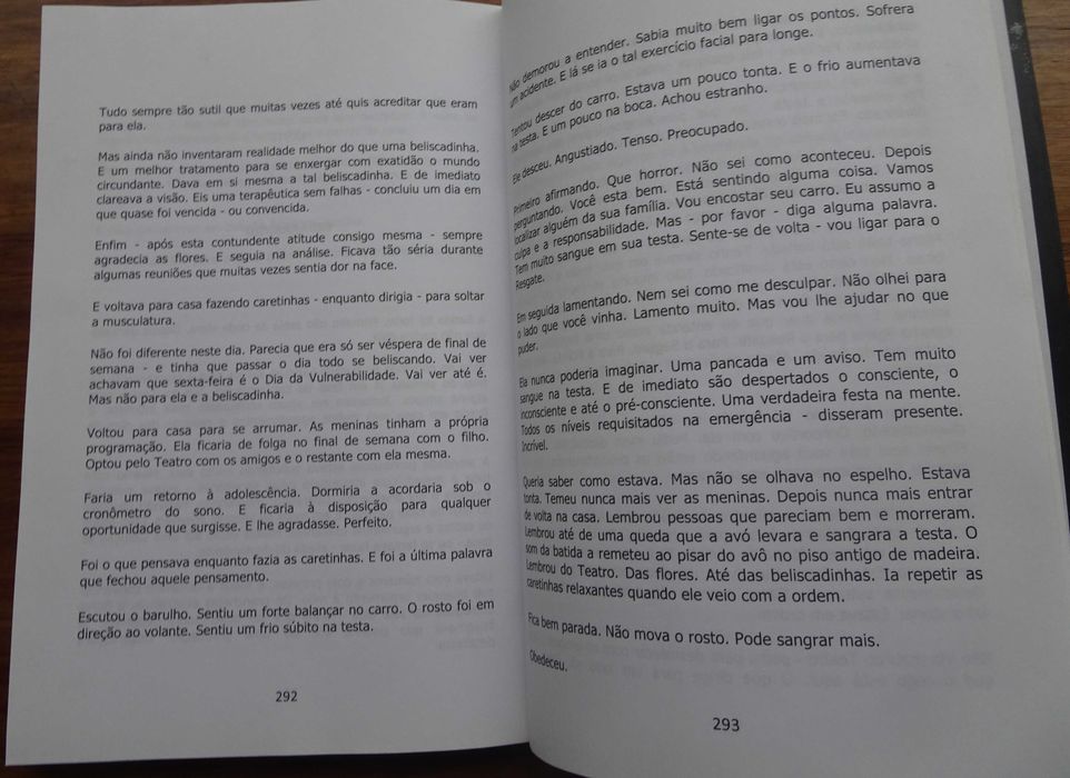 Vitral - Compondo a Vida de Lêda Rezende