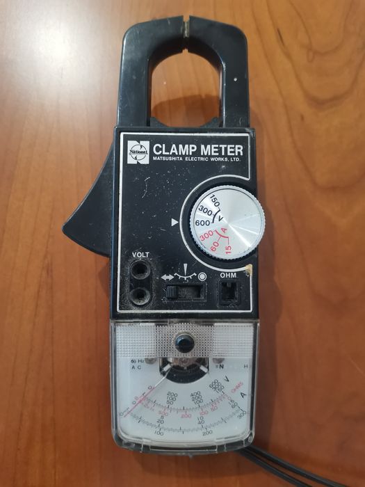 Clamp Meter (Amperímetro) Matsushita Electronic Work Lda. (1974)