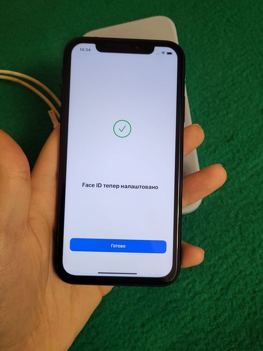 iPhone XR 64 ГБ смартфон Apple