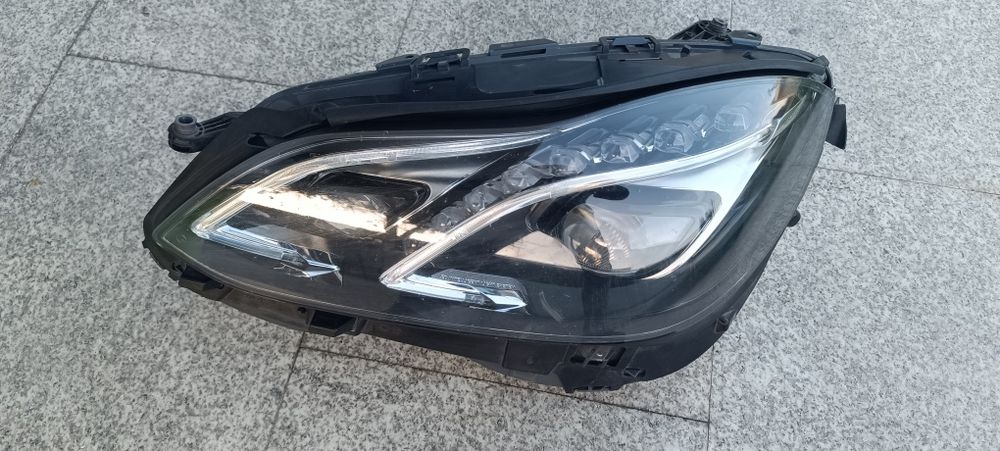 Farol Mercedes w212 Led Ils