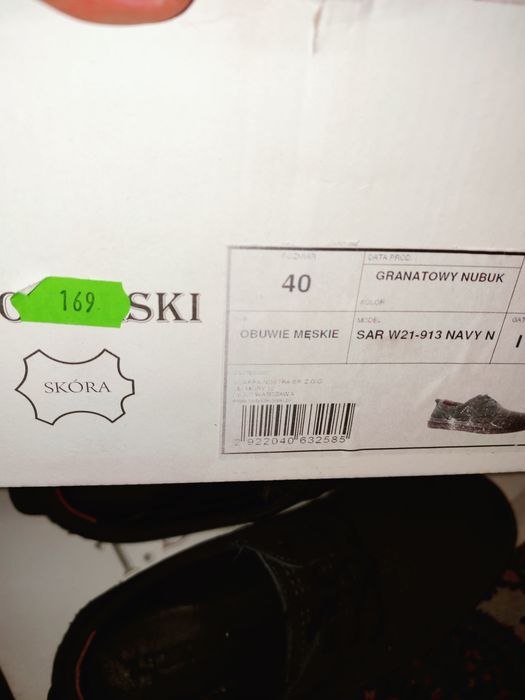 40 eleganckie buty skórzane młodzieżowe męskie