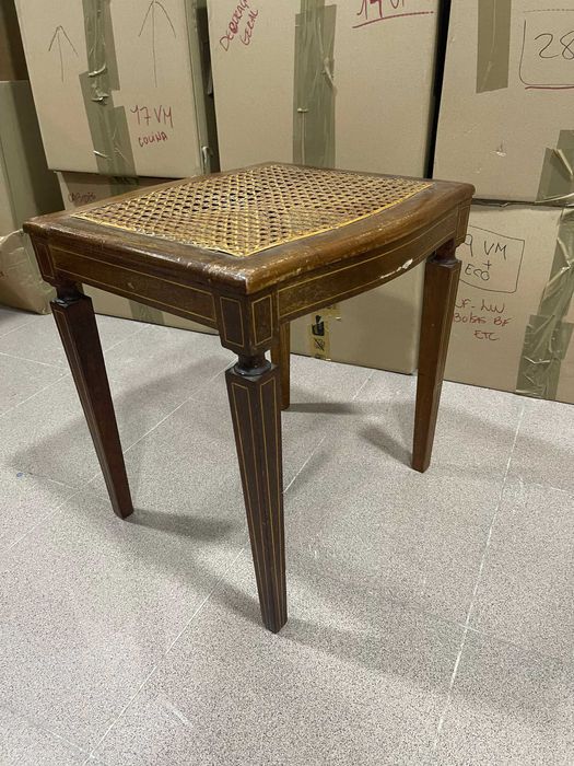 Bancos antigos vintage de assento em vime "Viennese braid"