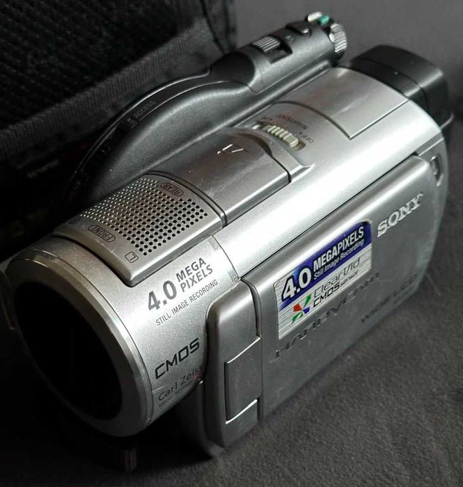 Відеокамера Sony DCR-DVD408E