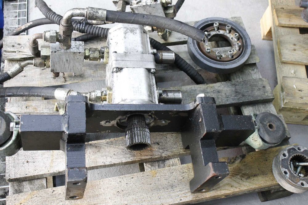 Pompa hydrauliczna Deutz bf4m1013ec Sennebogen fuchs Fahr Agrotron