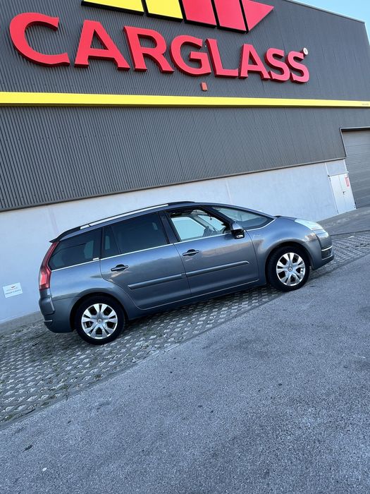 Citroen C4 1.6 HDi 7 lugares — photo 4