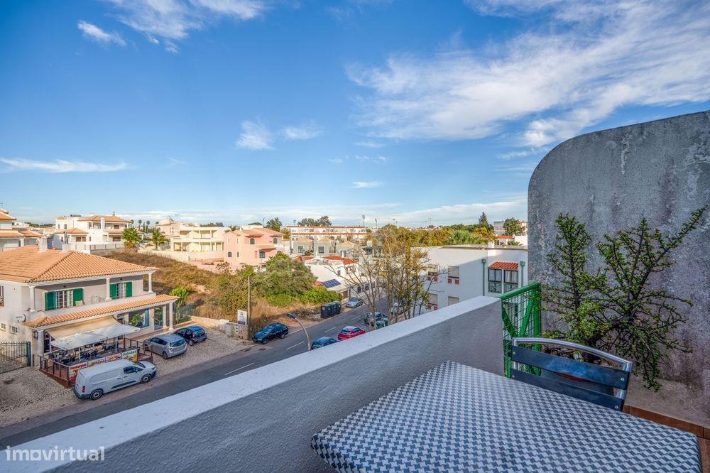 Apartamento T3 no Centro de Albufeira — Albufeira E Olhos De Água, Faro