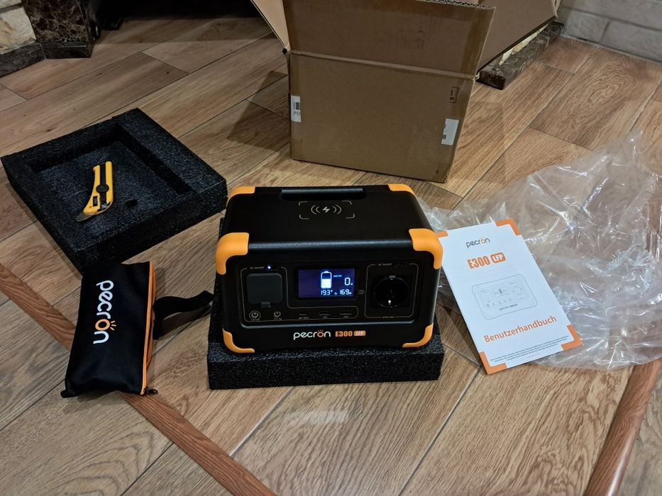 Зарядна станція Pecron E300LFP