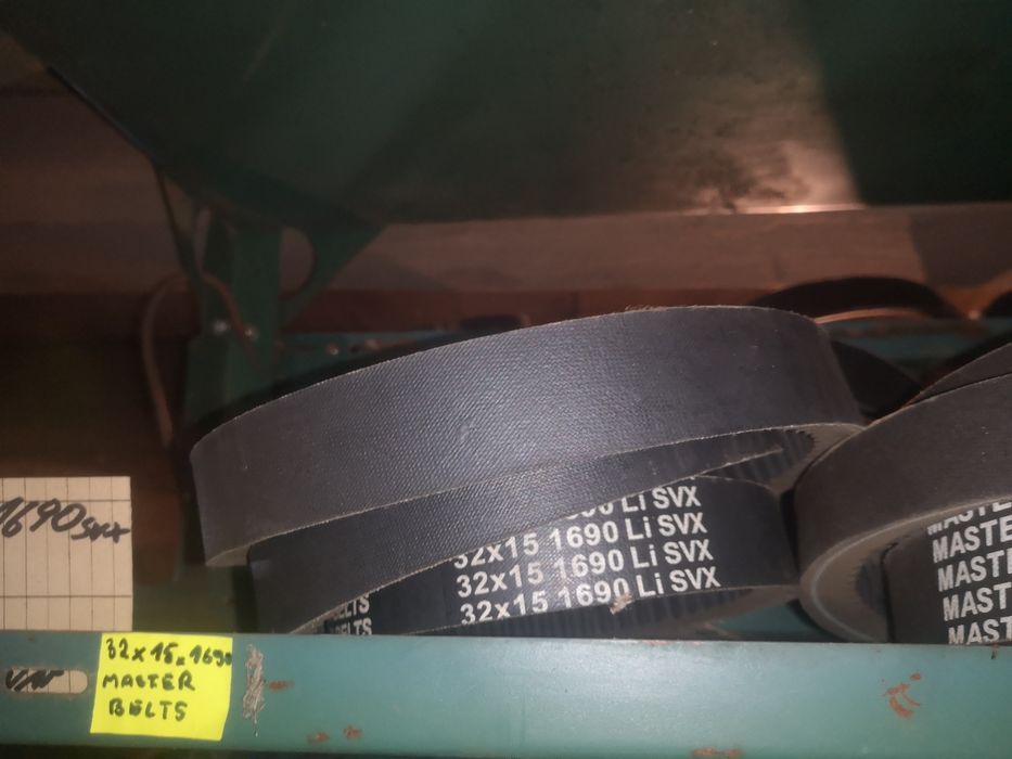 Pas 32X15 1690 Li SVX 32X15 1750  zewnątrz Bizon BS Master Belts
