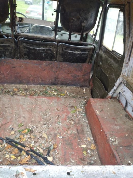 УАЗ 469, на ходу. З документами.Залізний дах.