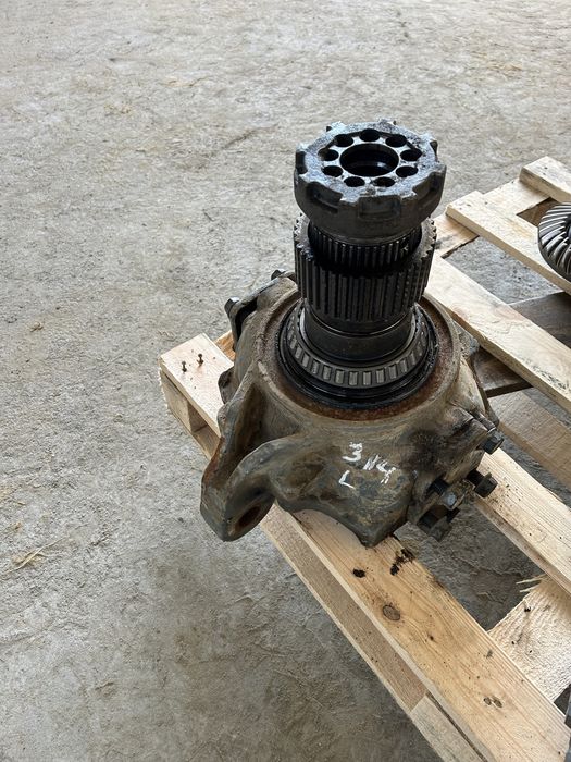 Zwrotnica ZF liebherr A314, 2011 rok do koparki kolowej