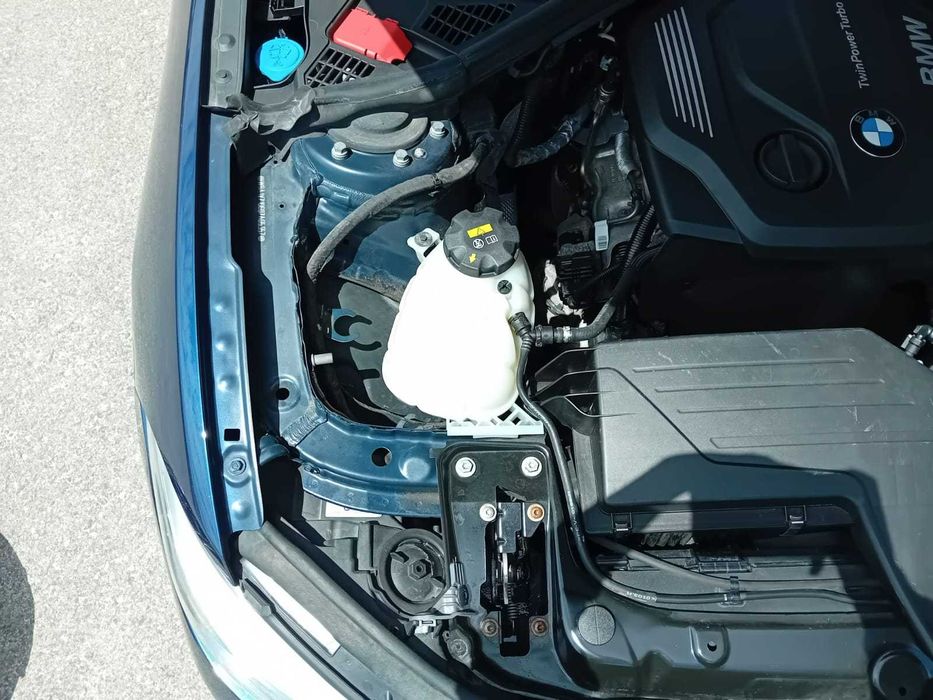 BMW 116 d c/auto ( pequeno sinistro )