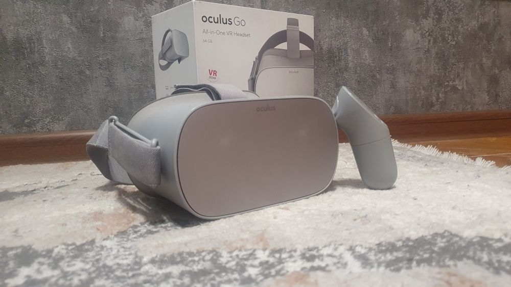 Oculus go в хорошому стані