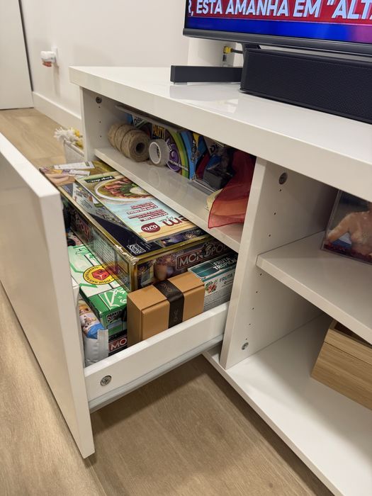 Movel TV Byas ikea