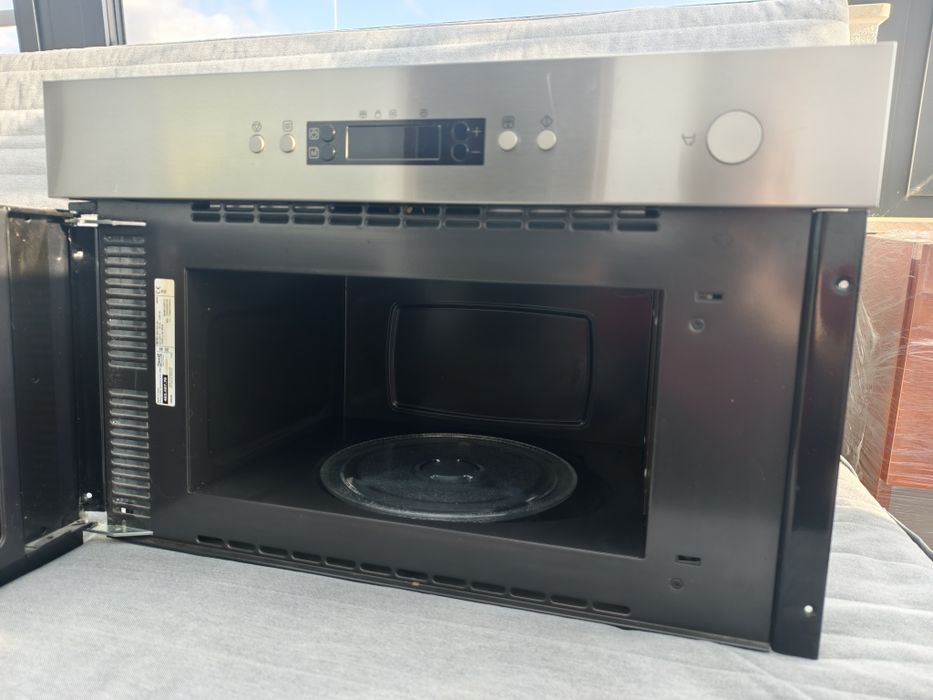 Kuchenka mikrofalowa IKEA MATÄLSKARE (inox) – do zabudowy