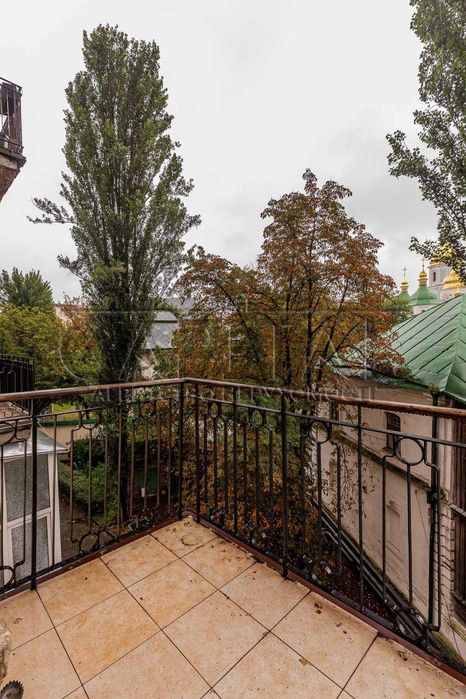 Продаж квартири,  вул. Стрілецька, Центр, Золоті Ворота