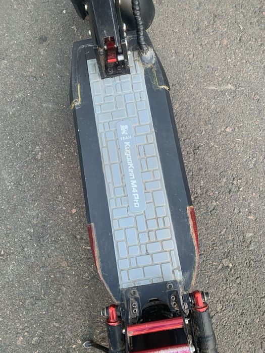 Продам электросамокат kukirin m4 pro