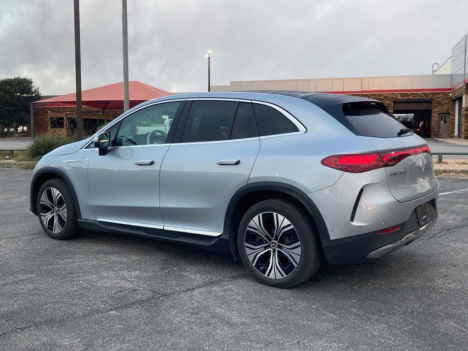 Mercedes-Benz EQE 350+ SUV 2025