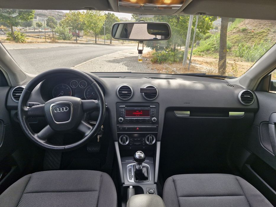 Audi A3 1.6 tdi cx DSG