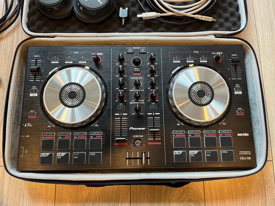 DJ kontroler Pioneer DDJ-SB + Sony słuchawki przewodowe z Bluetooth ...