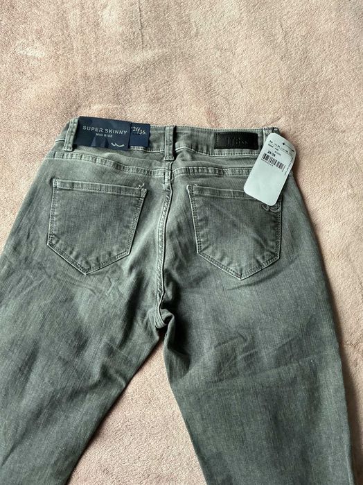 Spodnie damskie skinny rozmiar XS