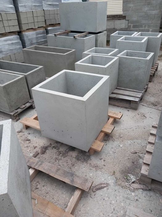 Donica betonowa 70x70x70