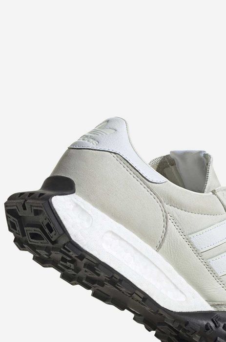 Кросівки Adidas Originals Retropy E5 W.R.P H03548. US10,EU44.