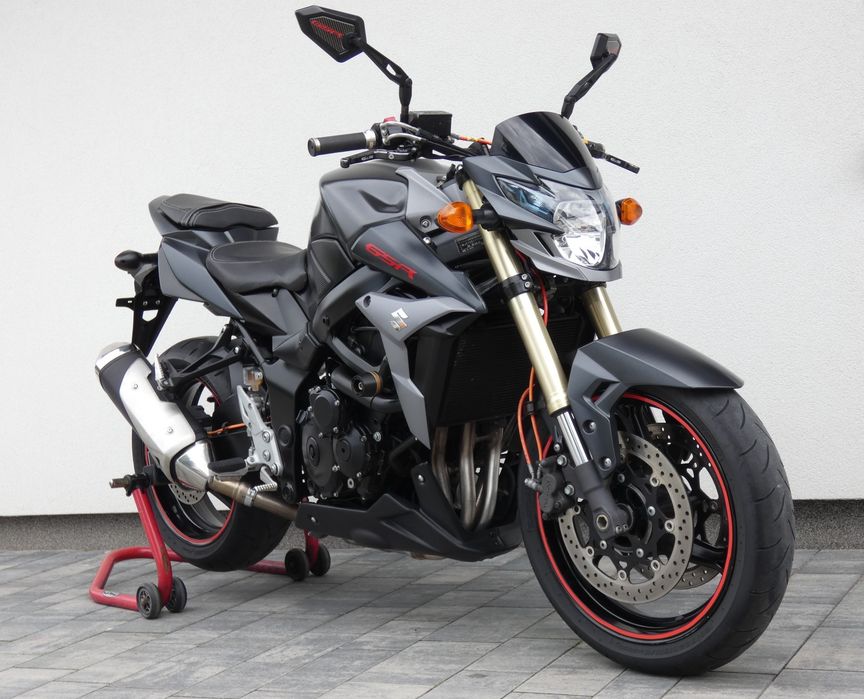 Suzuki