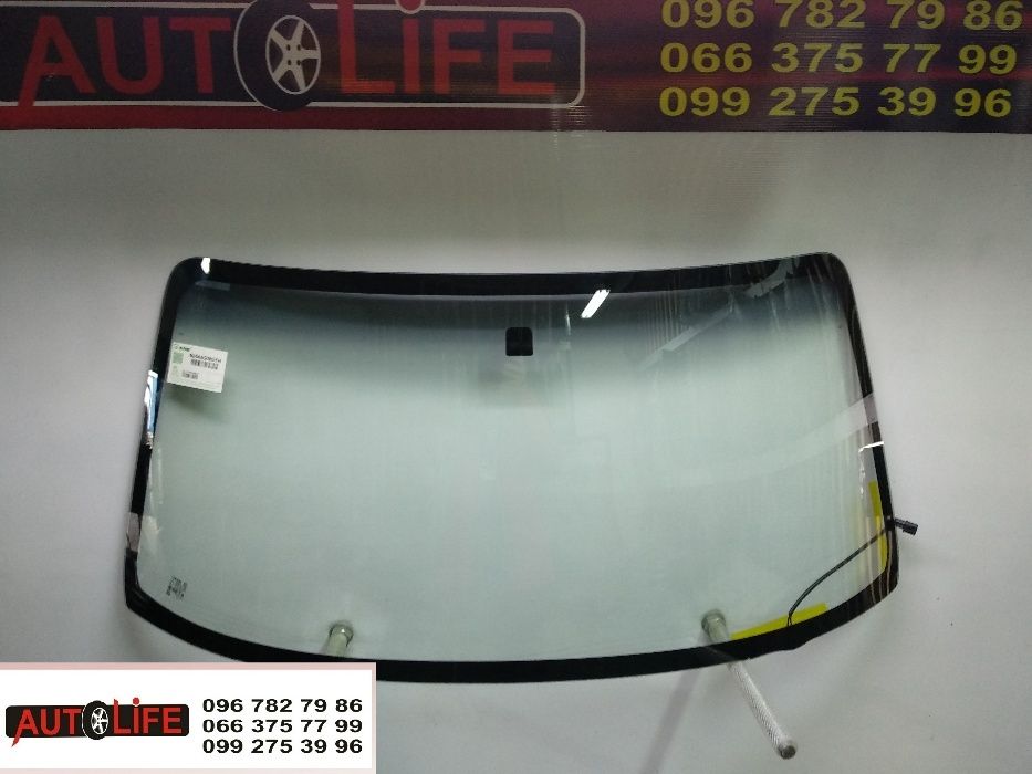 Лобове скло MITSUBISHI Pajero / Автоскло / Заміна / Продаж автоскла