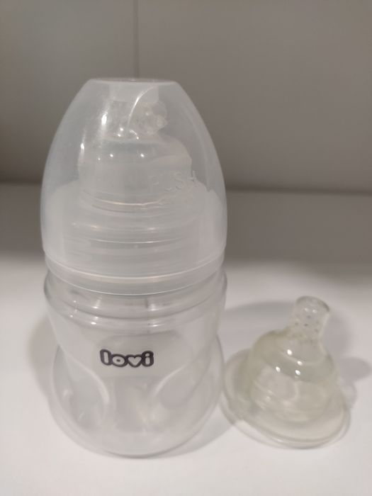 Butelka antykolkowa ze smoczkiem dynamicznym 150 ml jak nowa