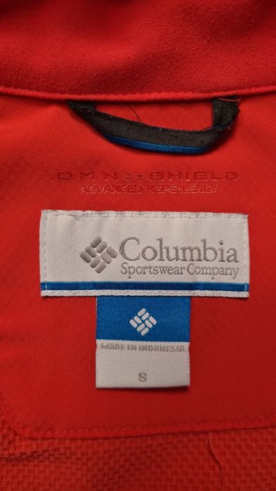 Kurtka Softshell  taktyczna red fleece Columbia. Czerwona. Rozmiar S.