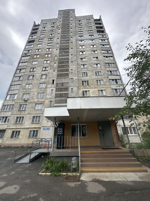 3к продам драгомиривська 4 епицентр
