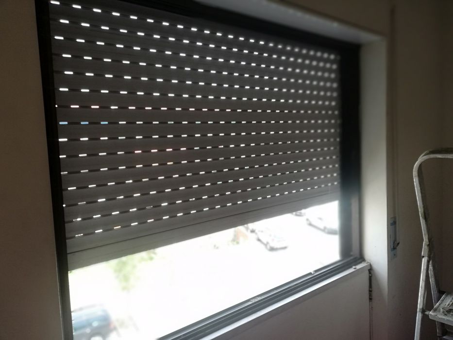 Estores, Reparação e Montagem ,elétricos e manuais ,  varões etc