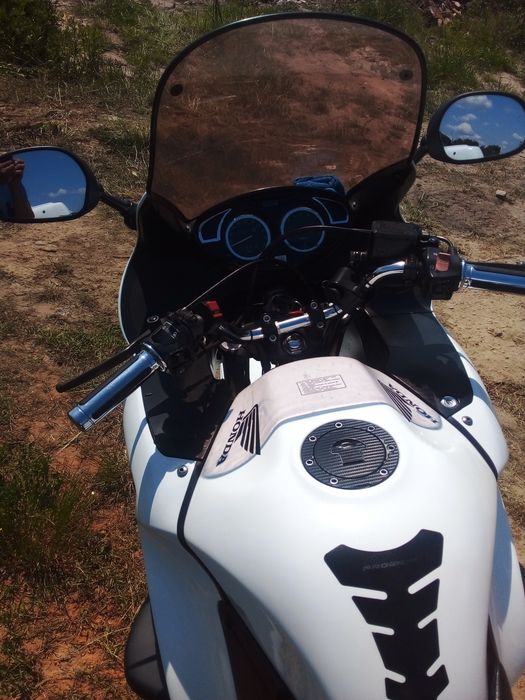 Honda ntv deauville 650