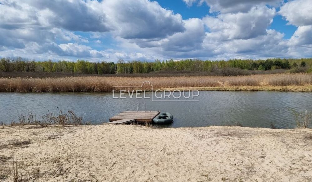 Продаж сучасного будинку у клубному містечку в Козині, вихід до води