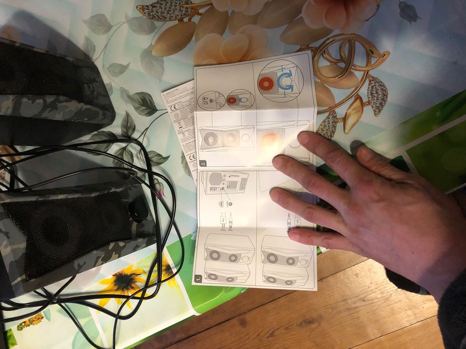 Продам колонки Trust