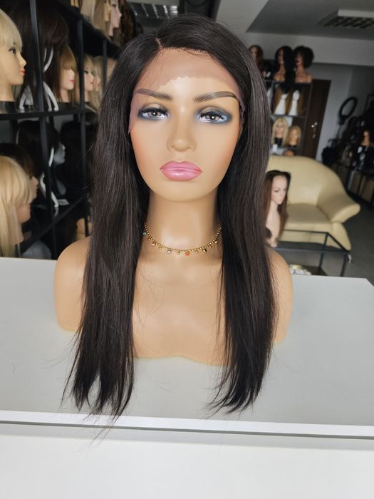 Długa peruka z włosów naturalnych ciemny brąz naturalna czerń Aga 22