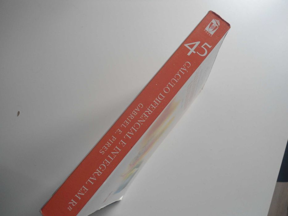 Cálculo Diferencial e Integral em Rn por Gabriel E. Pires