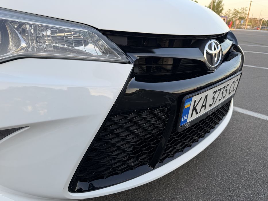 Toyota Camry 2017