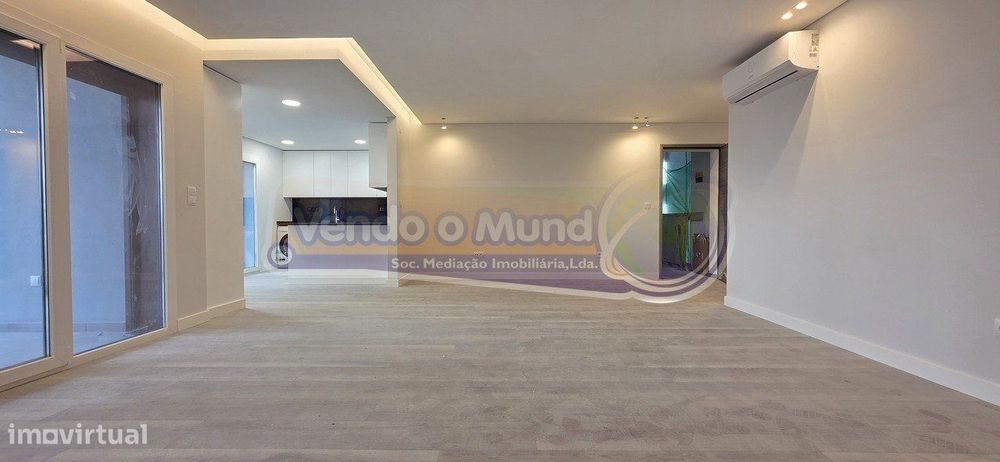Apartamento T2 no Sobralinho (SOB016A)
