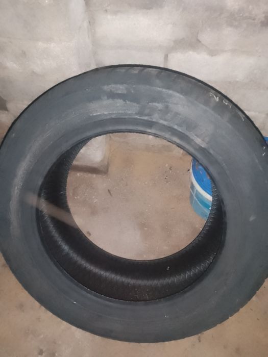 Комплект резини.