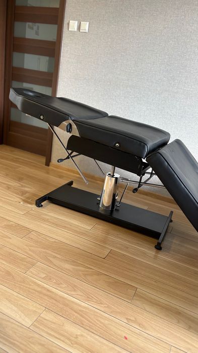 Fotel kosmetyczny hydrauliczny Sillon 210 DH
