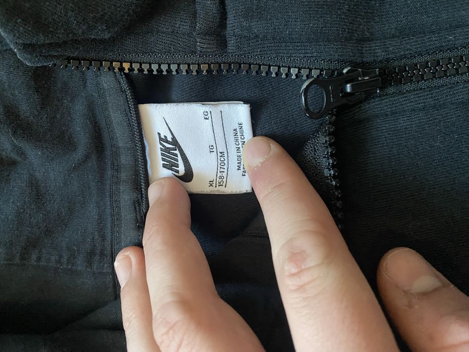 Кофта найк тейч фліс під рост 170 стан ідеальний без дефектів.