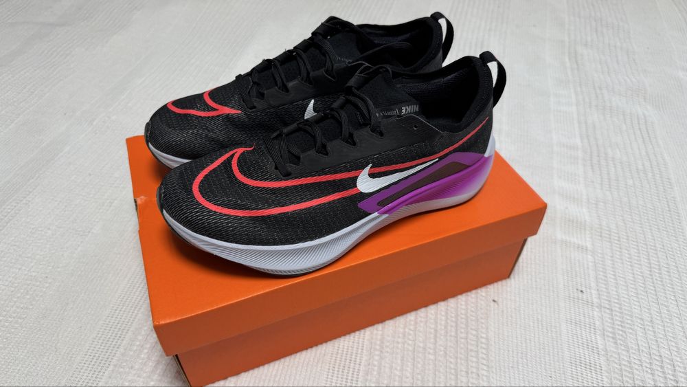 nike zoom fly 4 - купити чоловіче взуття - Ціна на OLX.ua