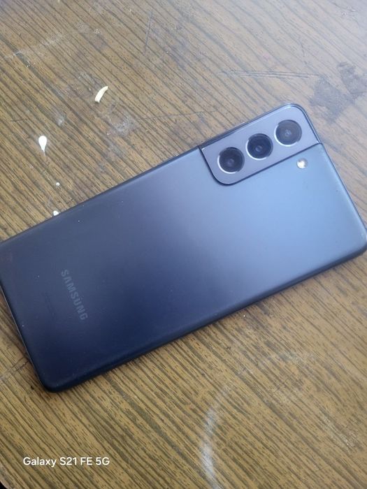Samsung Galaxy S21 128/8
