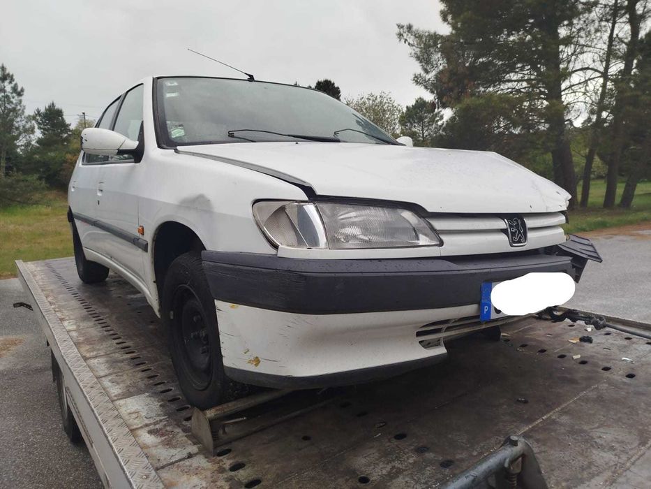Para peças Peugeot 306 1.8D ano 1996