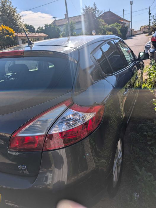 Carro Renault megane III — photo 4