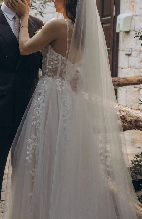 Piękna Suknia Ślubna Herm’s Bridal
