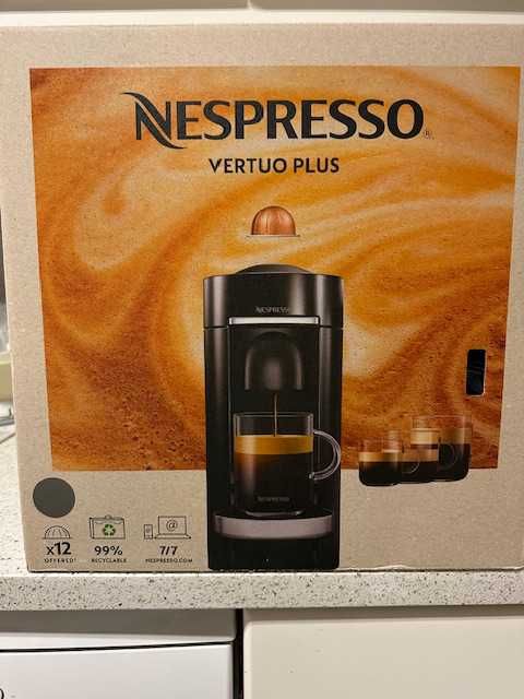 Máquina de café Nespresso Vertuo