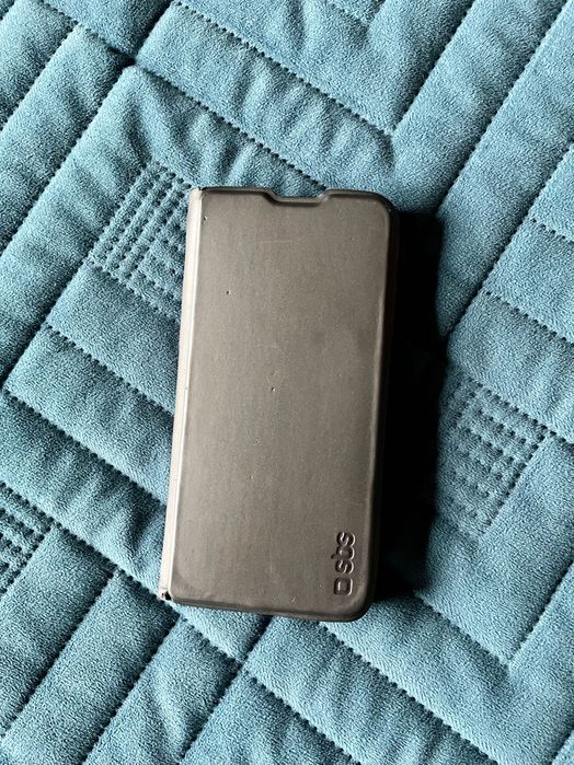 iPhone 7 com capa e vidro de segurança