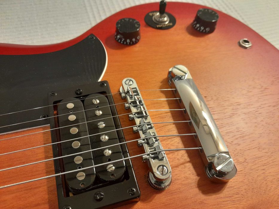 Gitara elektryczna Epiphone SG by Gibson oraz gratisy